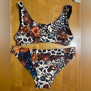 Kulani kinis bikini top and bottom